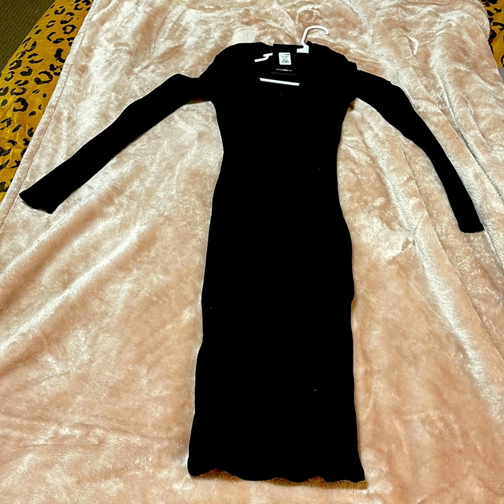 Kiana Snatched Midi Dress